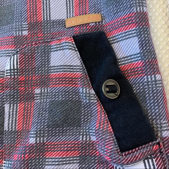 ✅ Volcom Red Gray White Black Zipper Hoodie, Small - Picture 3 of 11